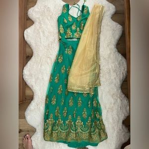Lehenga- green and gold embroidered